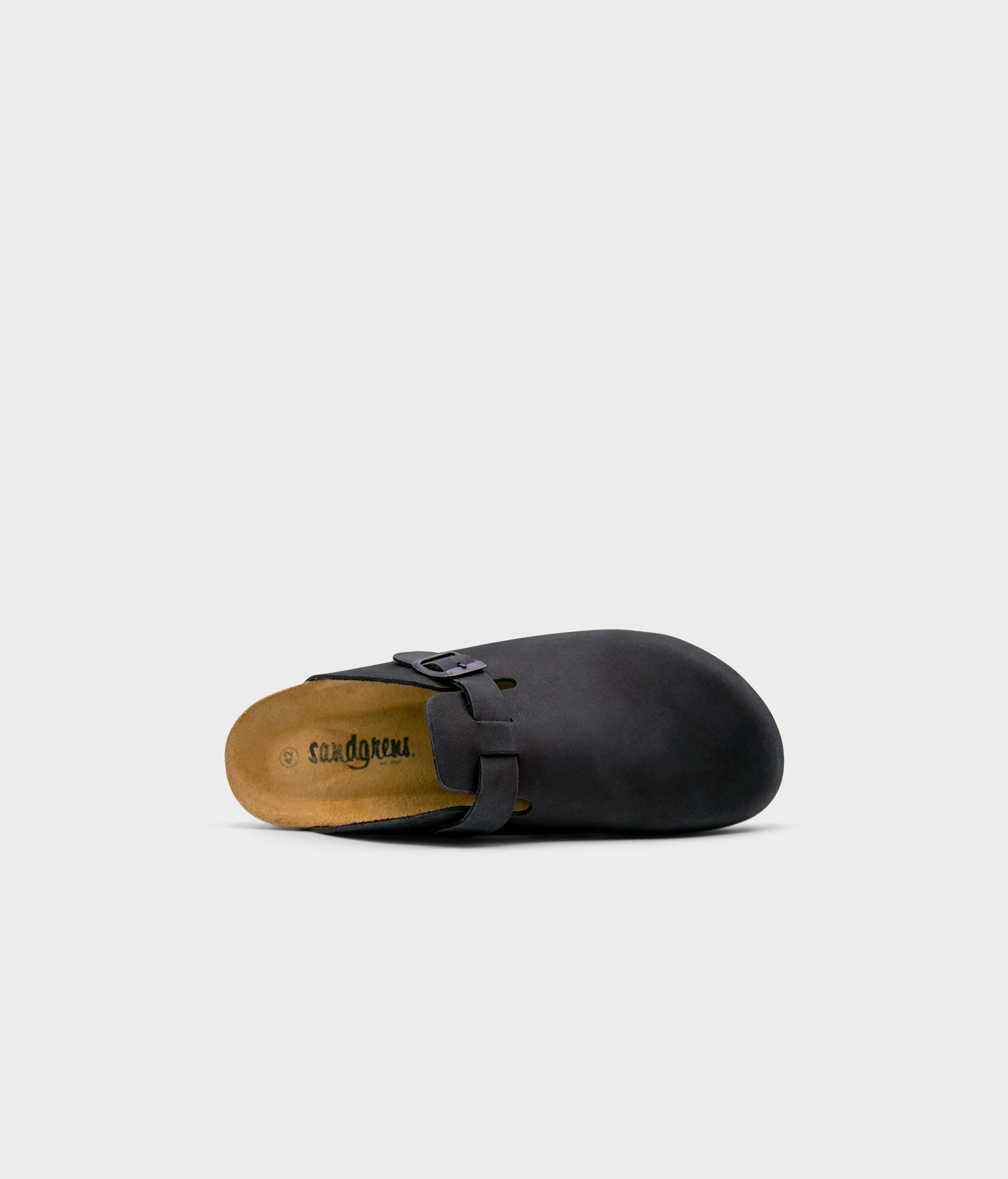 closed-toe cork sandal in black nubuck leather with a strap with a black buckle, suede footbed and black EVA outersole