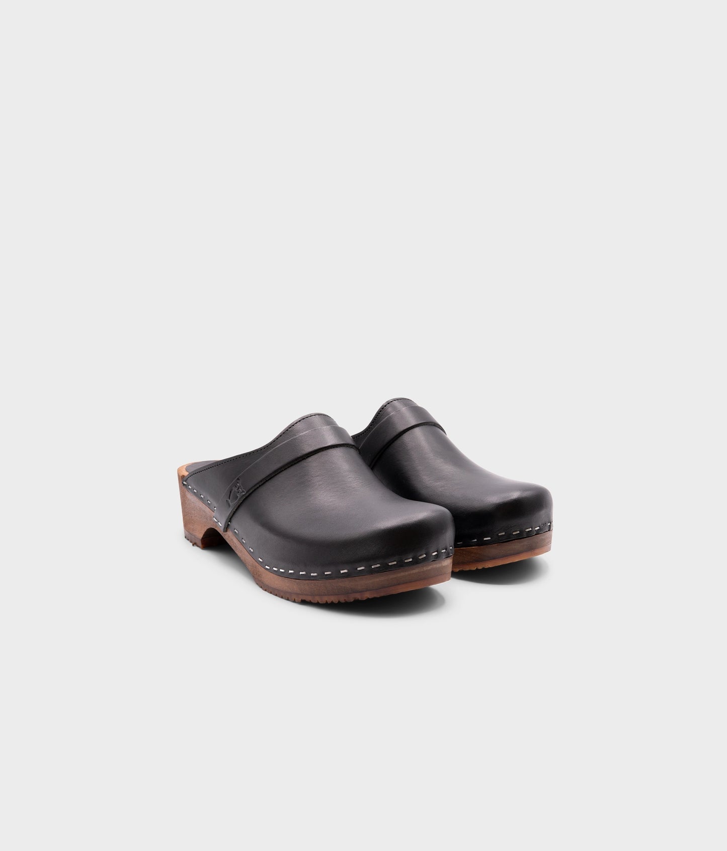 Tokyo classic clog mule