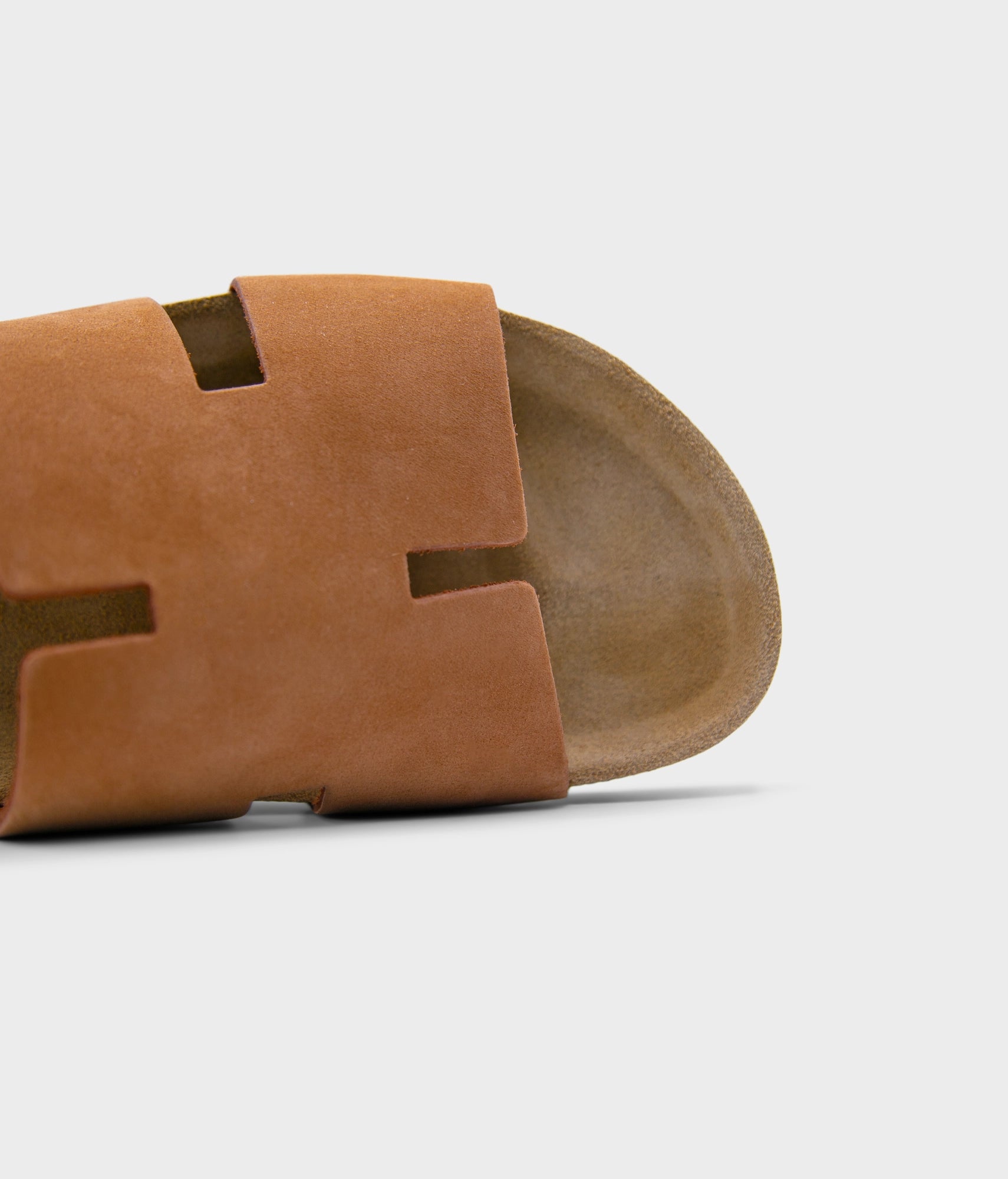 cork sandal with an H-shaped cutout in light terracotta nubuck leather, suede footbed and brown EVA outersole